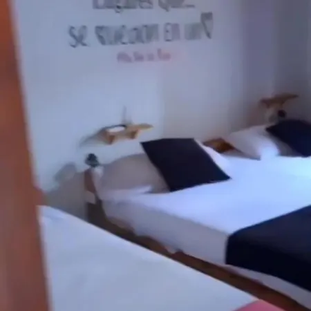 Hostal Confort Compartida Ctg X3 *